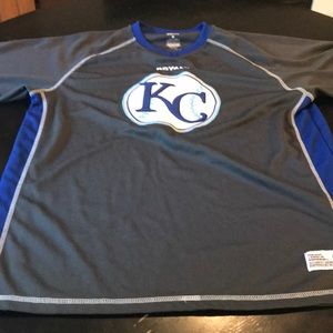 Almost New Medium MLB Kc Royals Shirt ⚾️👍
